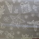 Szürke alapon karácsonyi mintás